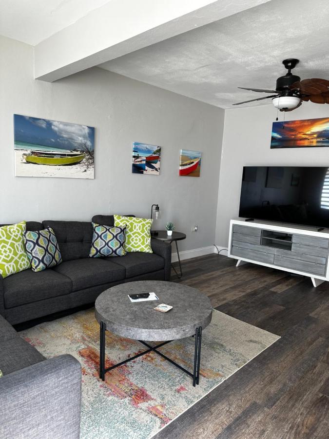 Aguada Beach Condos Экстерьер фото